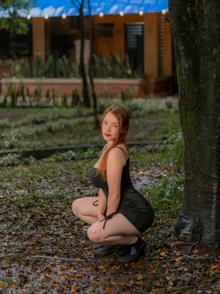 Live sex webcam photo for VictoriaLawrence #3309728