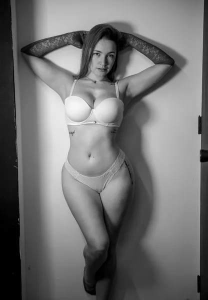 Live sex webcam photo for VictoriaLawrence #4090975