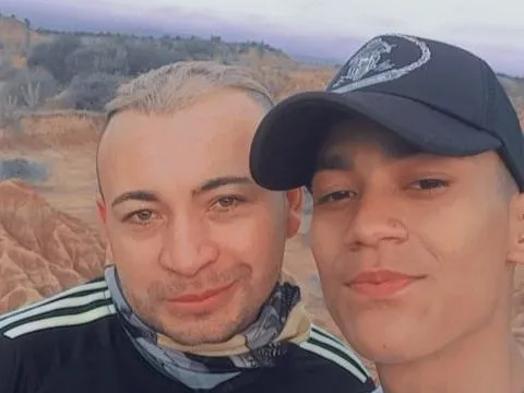 Live sex webcam photo for CharlyEddy #3154544