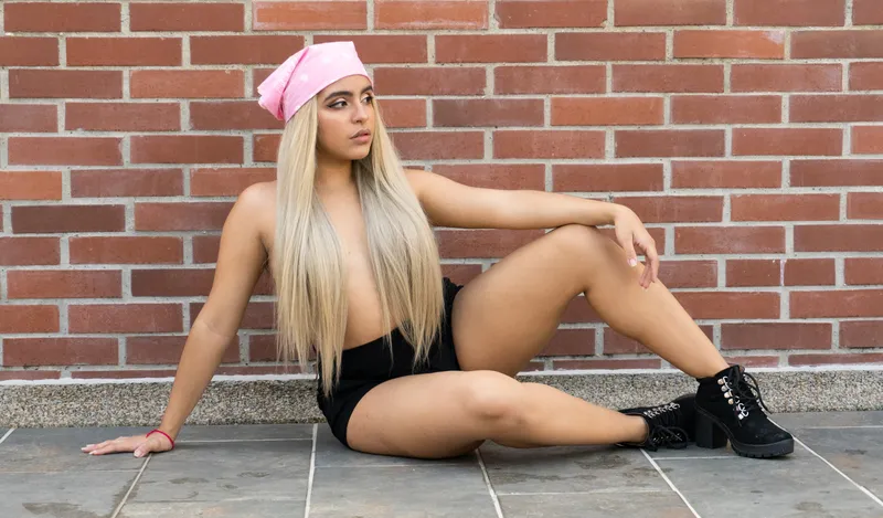 Live sex webcam photo for RebeccaHowlandd #3153498