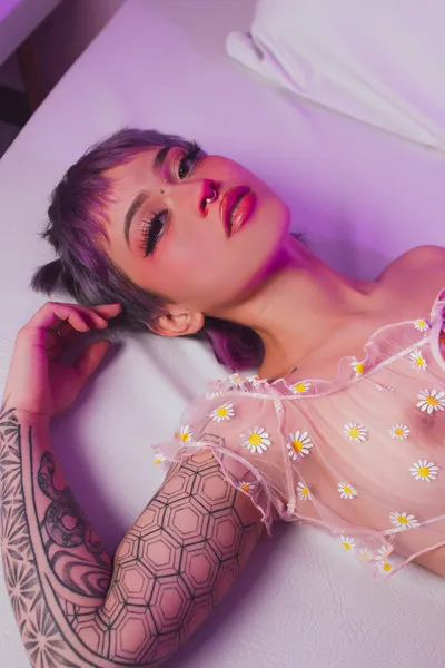 Live sex webcam photo for crymilagolden #3423323