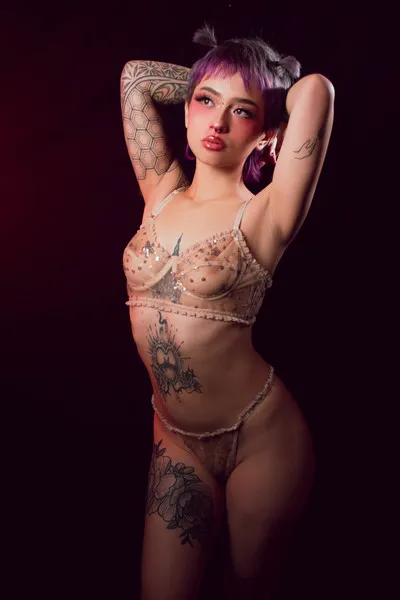 Live sex webcam photo for crymilagolden #3423313