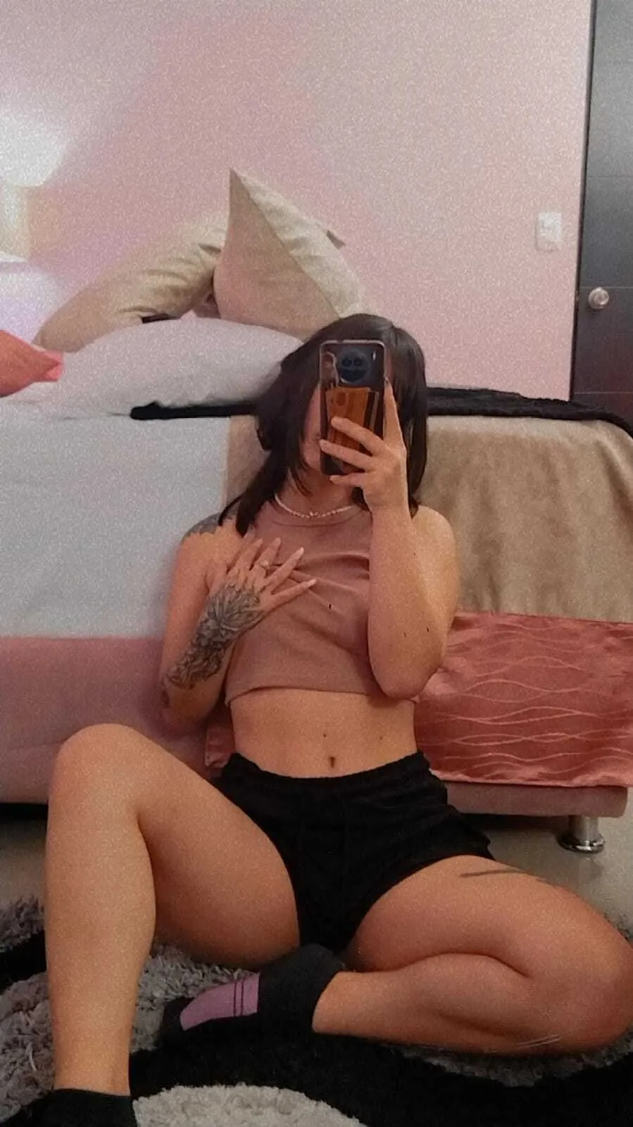 Live sex webcam photo for LexySchulz #7389899