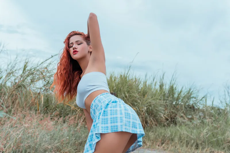 Live sex webcam photo for amelialevin18 #3260241