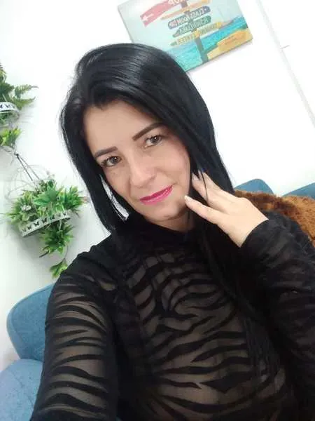 Live sex webcam photo for SophiiaCruz #3146791