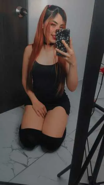 Live sex webcam photo for KattiMiller #6079690