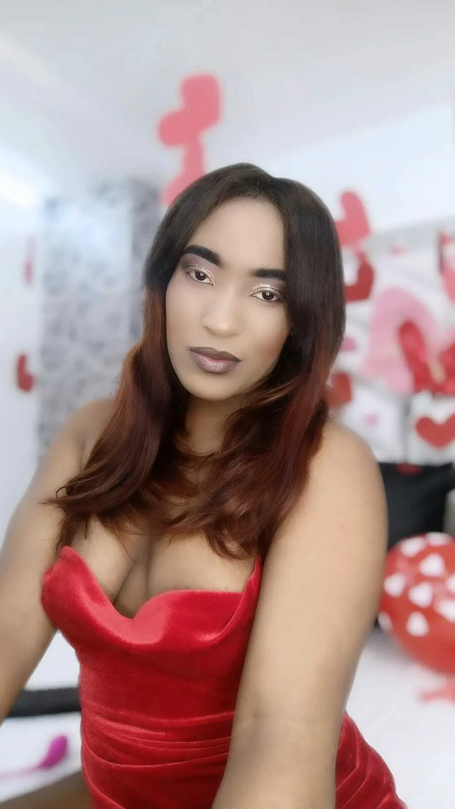 Live sex webcam photo for MELANYDAVIS18 #7780748