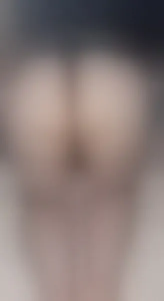 Live sex webcam photo for CherryBomb69422 #3493555