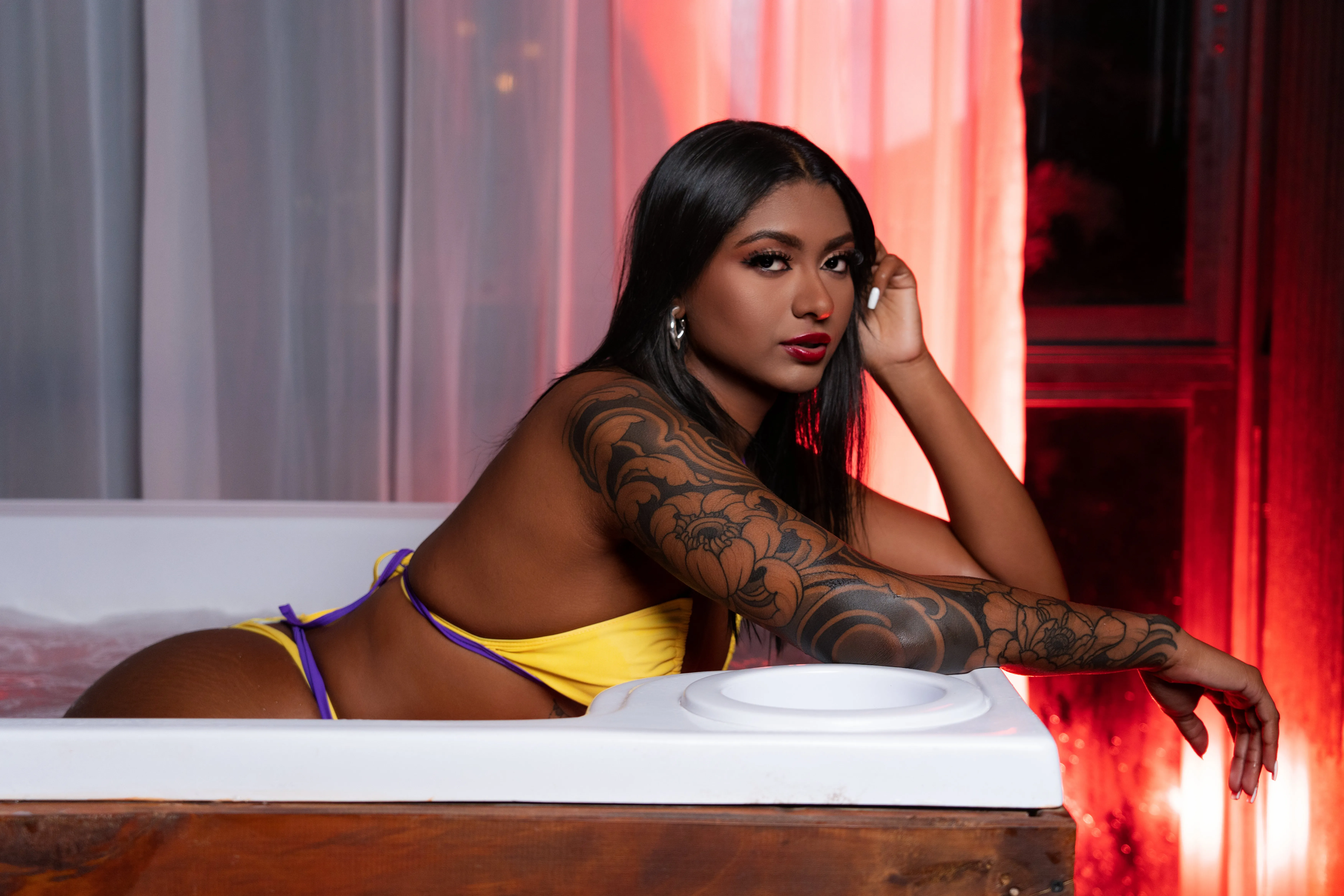 Live sex webcam photo for AcadiaClark #7814045