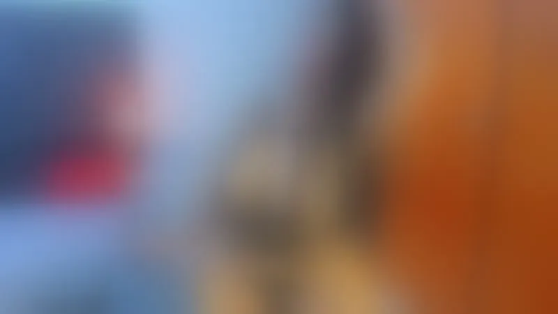 Live sex webcam photo for LuciaaFernandez #3429737