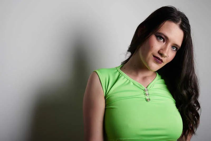 Live sex webcam photo for nikyrai #3232018