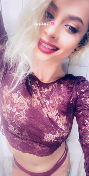 Live sex webcam photo for LexxieBubbles #3254228