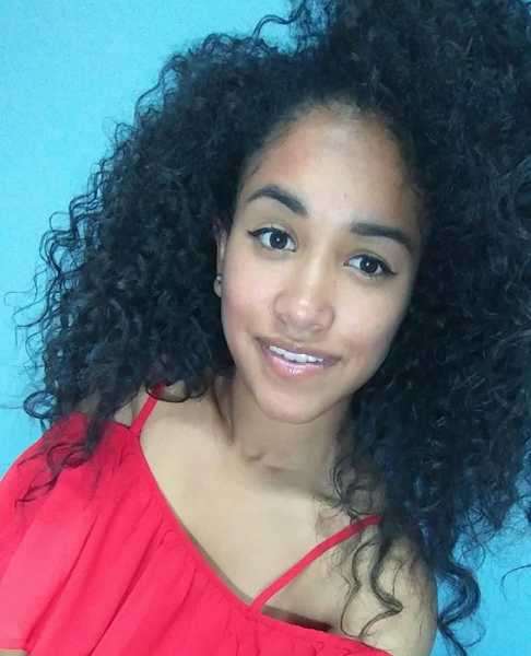 Live sex webcam photo for Keniasellerss #3191640