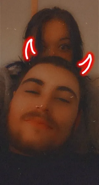 Live sex webcam photo for Curvychic18 #3138461