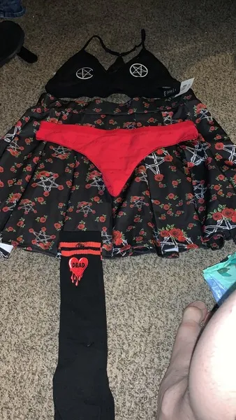 Live sex webcam photo for Curvychic18 #3138454