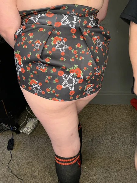 Live sex webcam photo for Curvychic18 #4230662