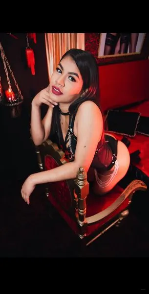 Live sex webcam photo for KendellKaore #3392466