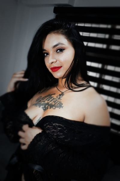 Live sex webcam photo for MaddyRouse #3338042