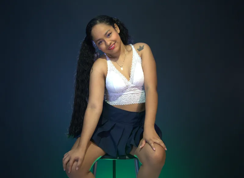 Live sex webcam photo for ChloeWinfrey #3315023