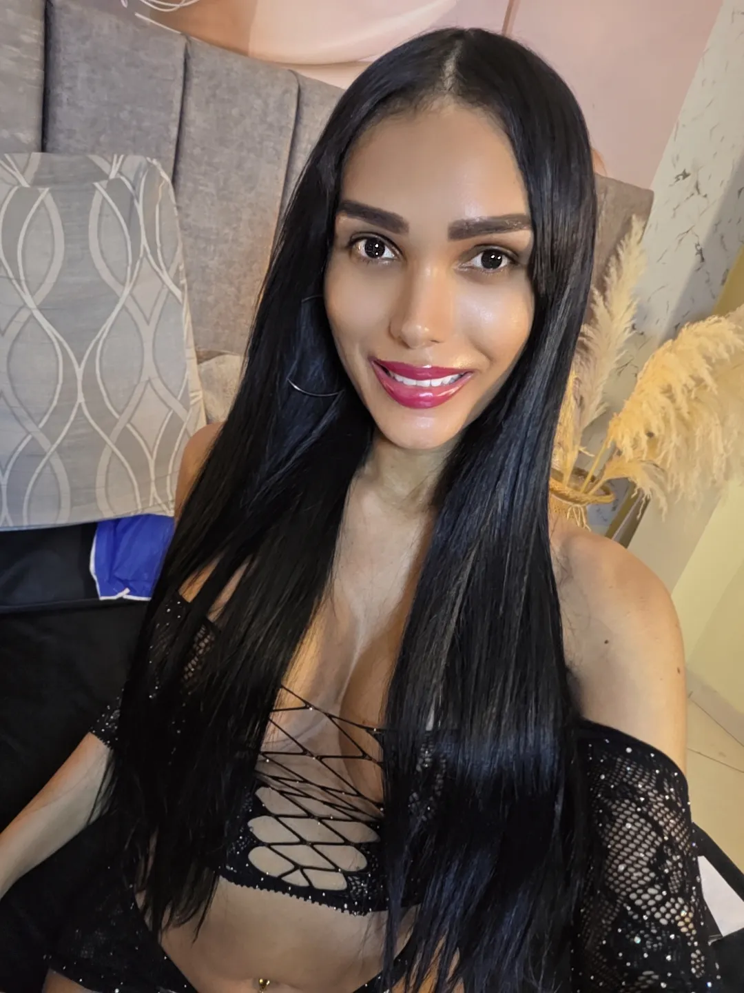 Live sex webcam photo for Vanezzat50 #8607044