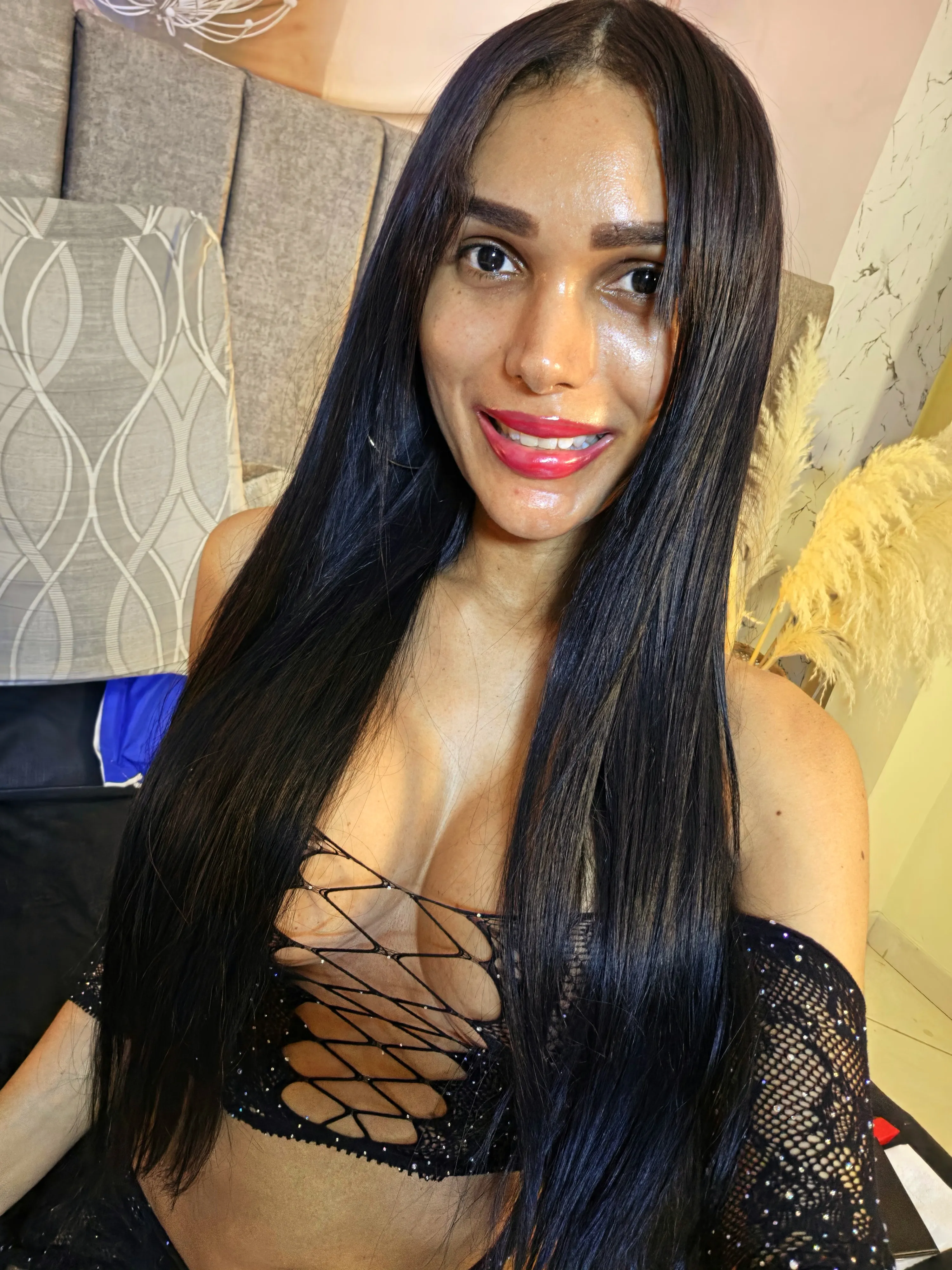 Live sex webcam photo for Vanezzat50 #8607014