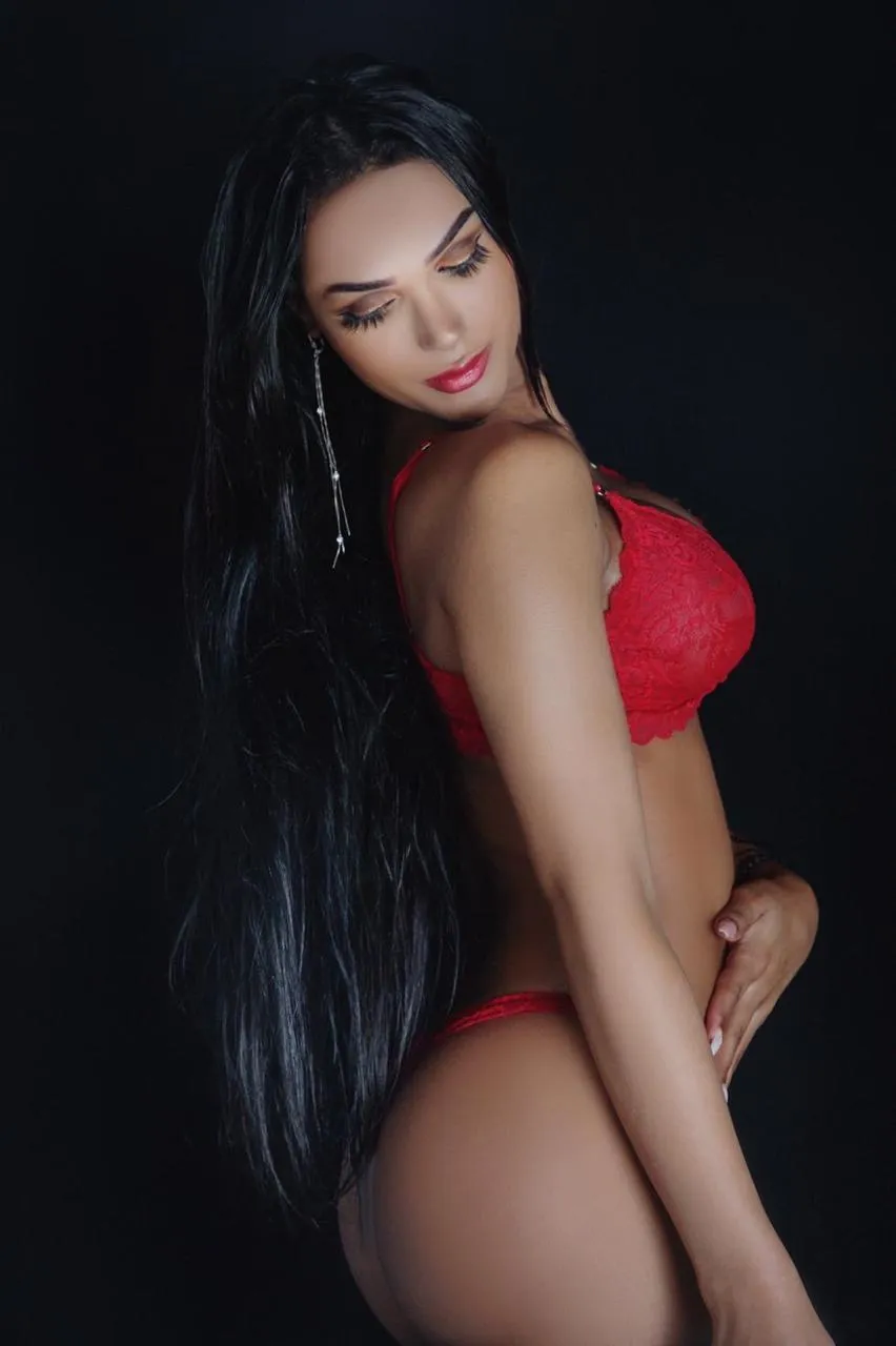 Live sex webcam photo for Vanezzat50 #7848222