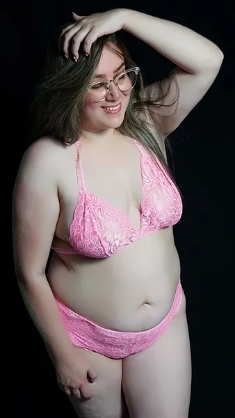 Live sex webcam photo for JessiCapelli #3150059