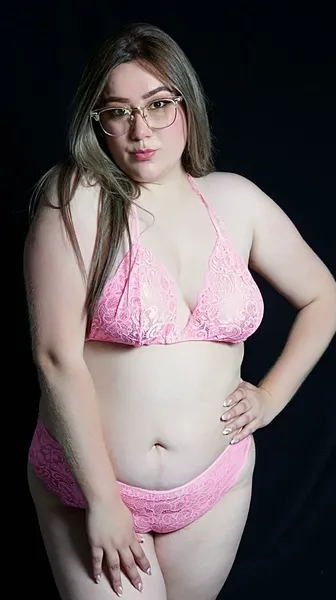 Live sex webcam photo for JessiCapelli #3150060