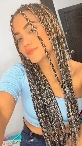 Live sex webcam photo for DylanAndLucia #3481499