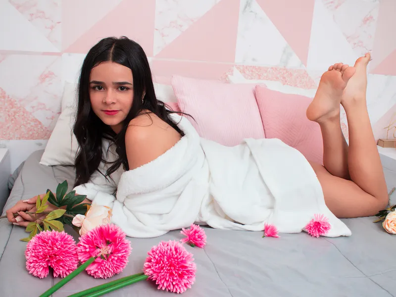 Live sex webcam photo for CelesteSuarez #3189597