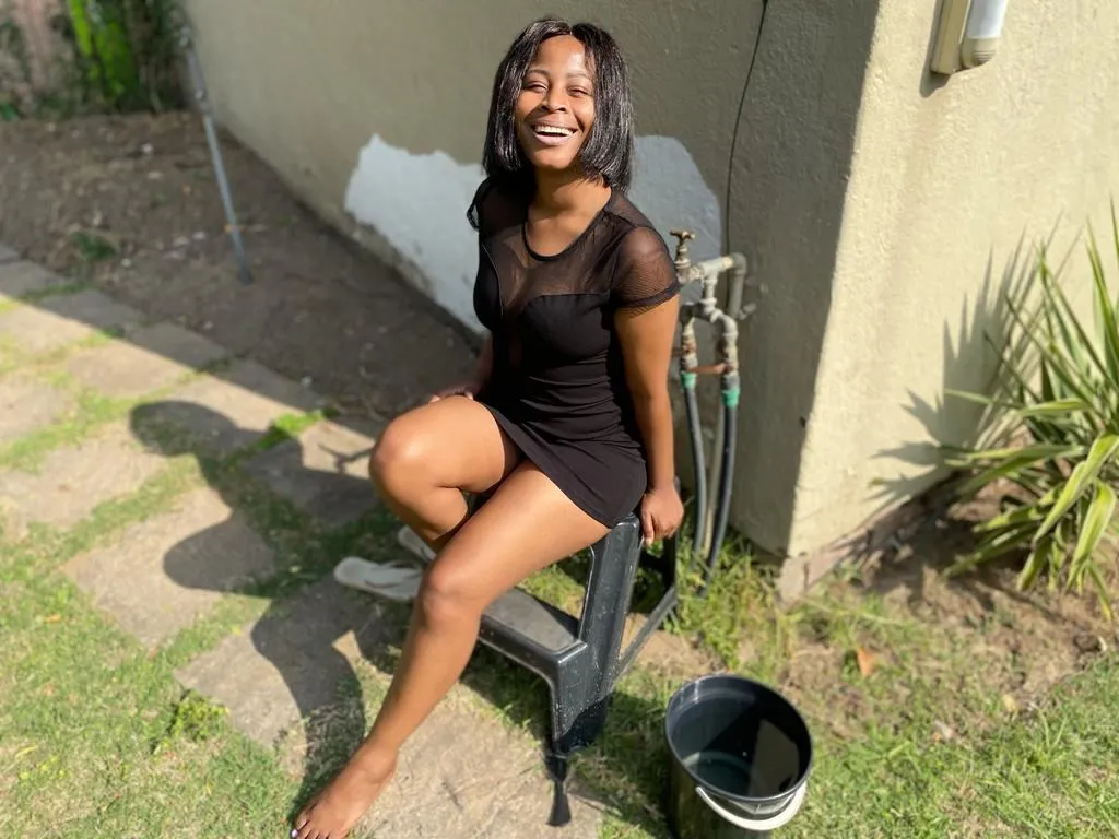 Live sex webcam photo for HotThingxx #3209946