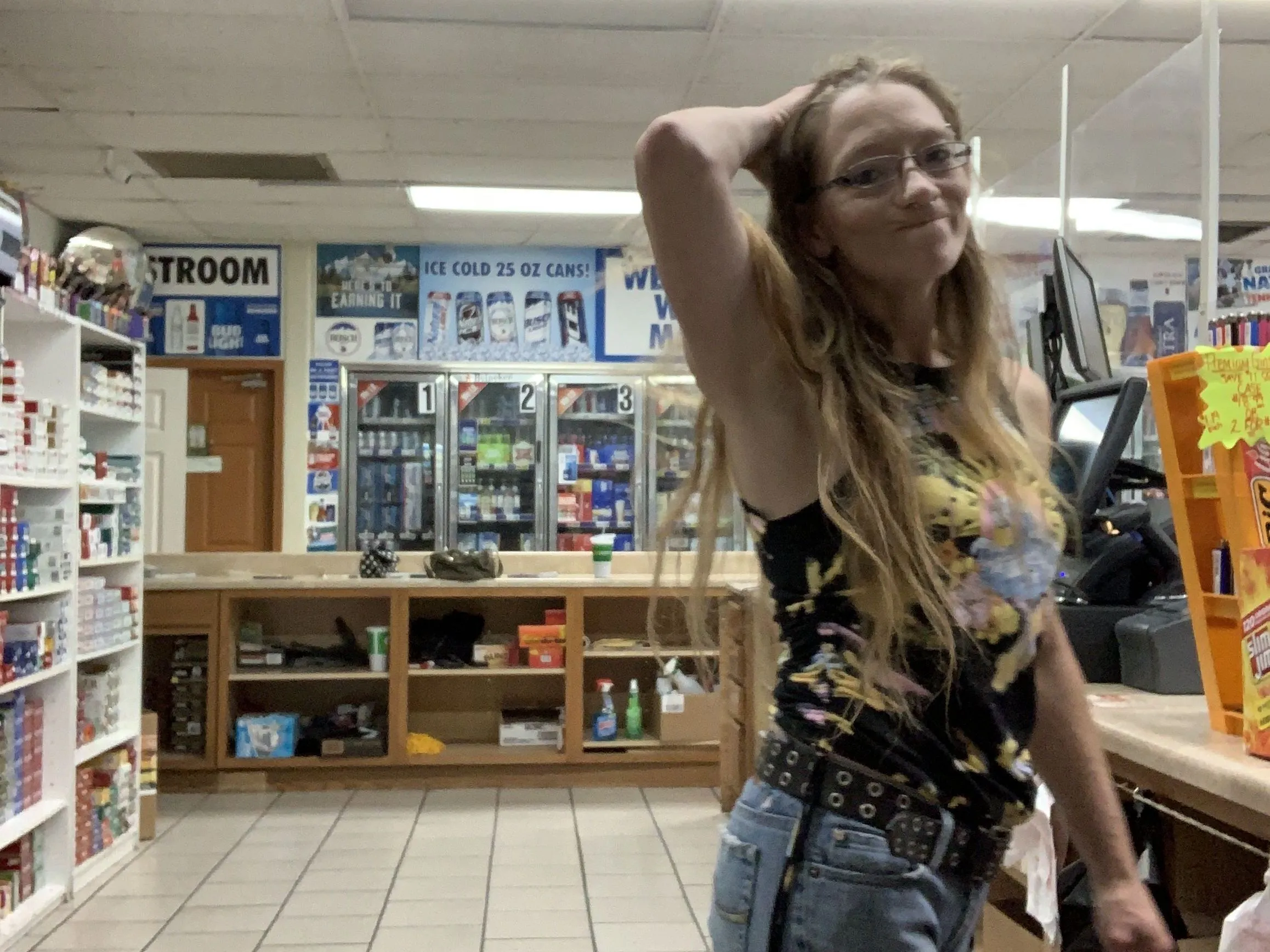 Live sex webcam photo for SexyLilRedneck #3214345