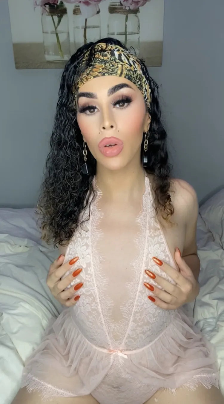 Live sex webcam photo for Transquility69 #7863787