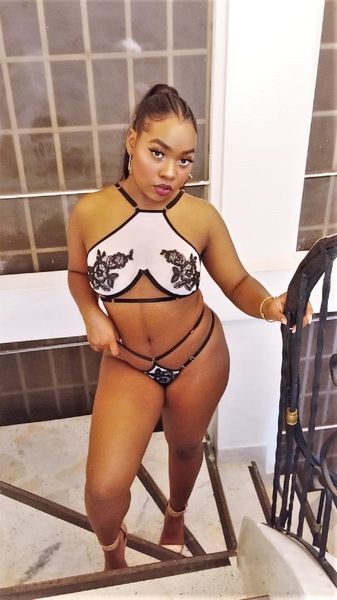 Live sex webcam photo for AlejandraRay #3518295