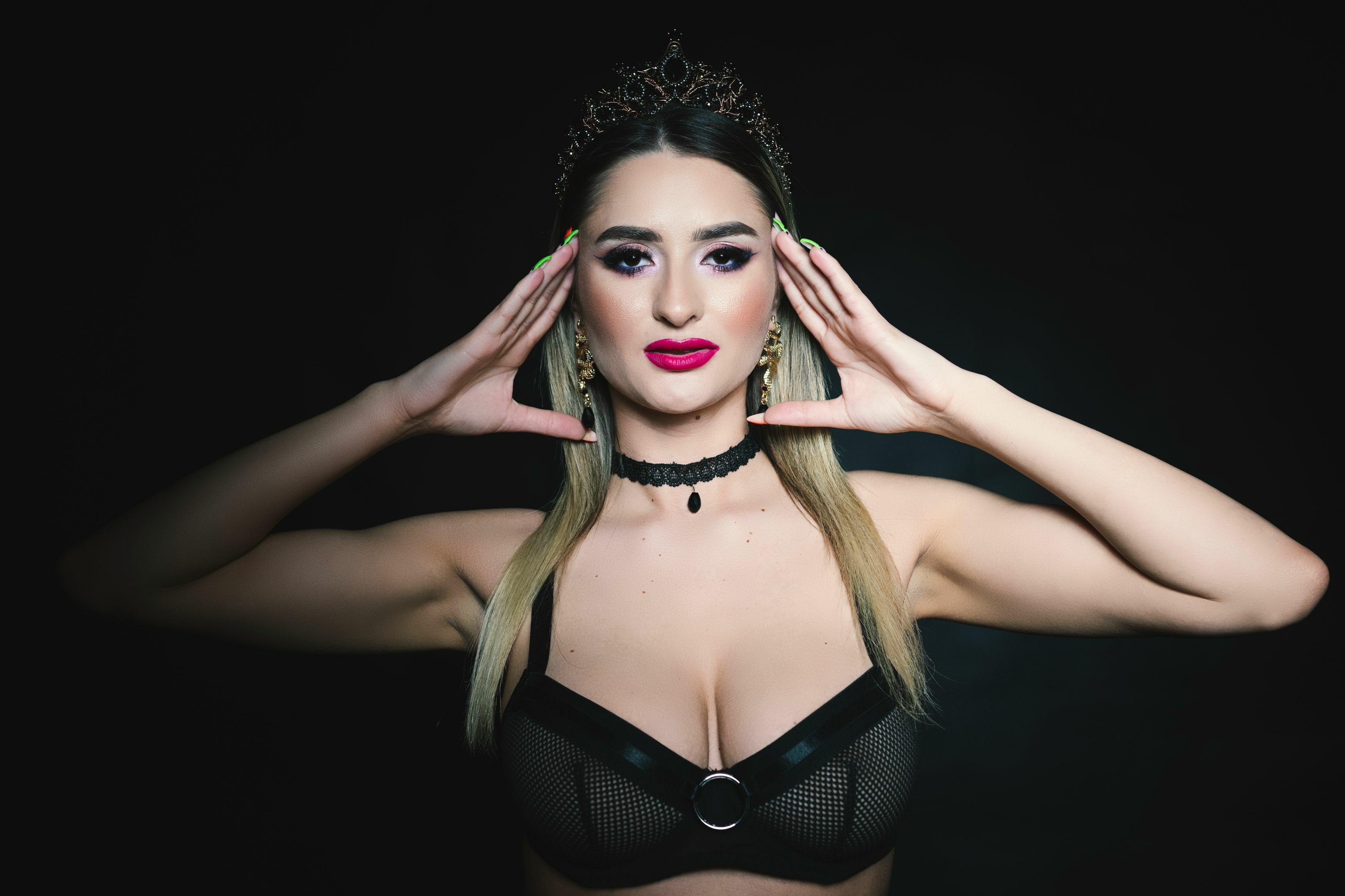 Live sex webcam photo for LoraDevine #7780242