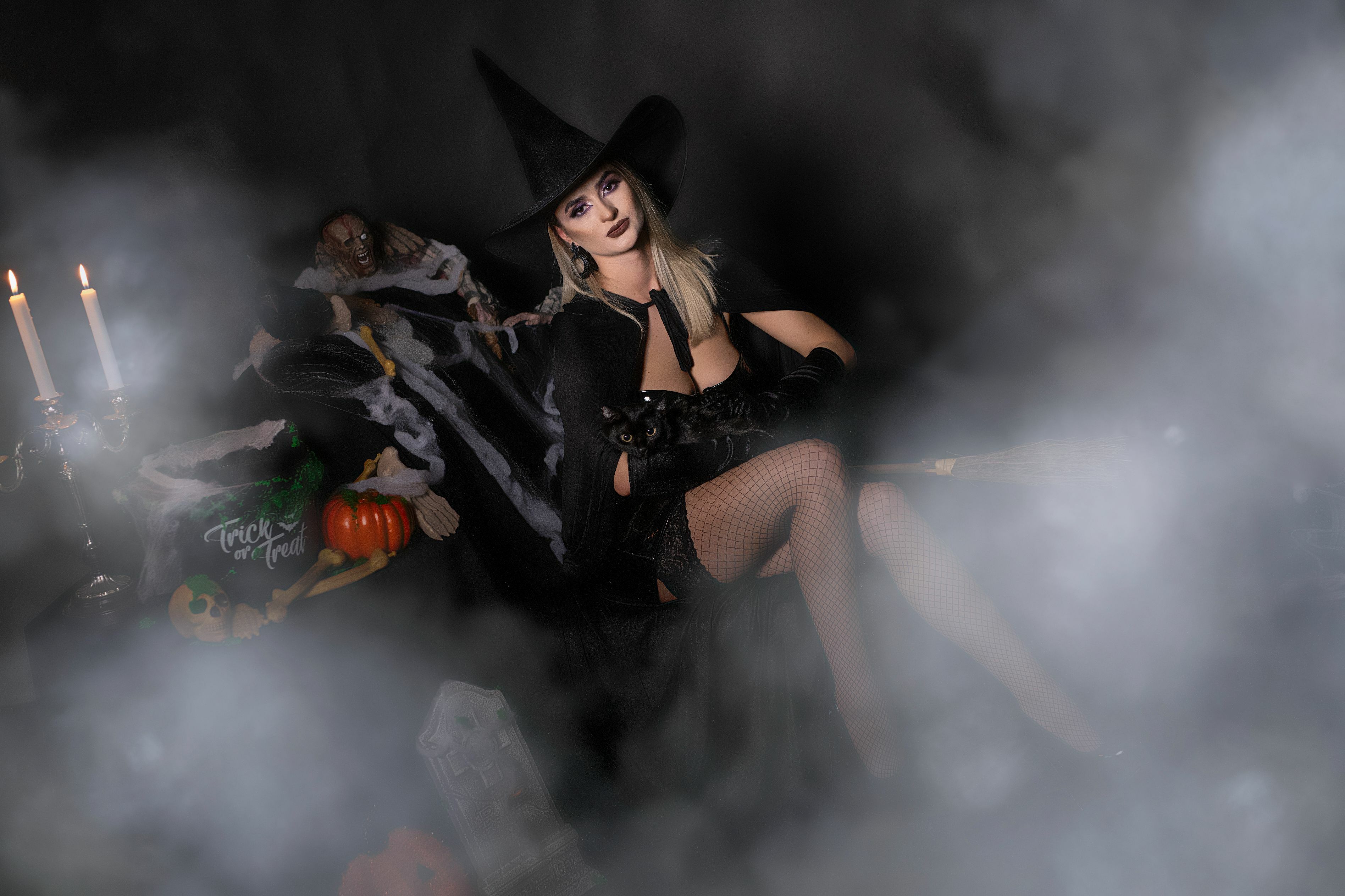 Live sex webcam photo for LoraDevine #7780146