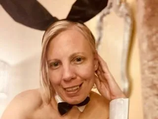Live sex webcam photo for RolePlayingLucy #6000016