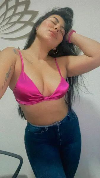 Live sex webcam photo for MiissAlanca #3635525