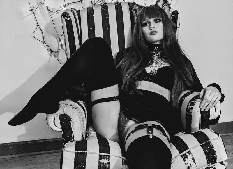 Live sex webcam photo for Incxrvia #3184153