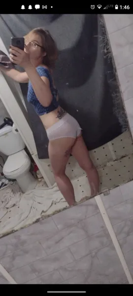 Live sex webcam photo for AdoniRa #3386225