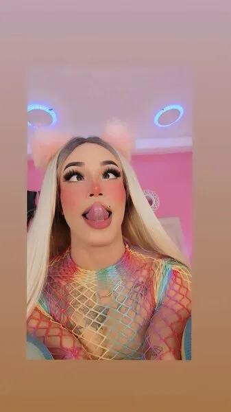 Live sex webcam photo for scarletaltamirano #4058596