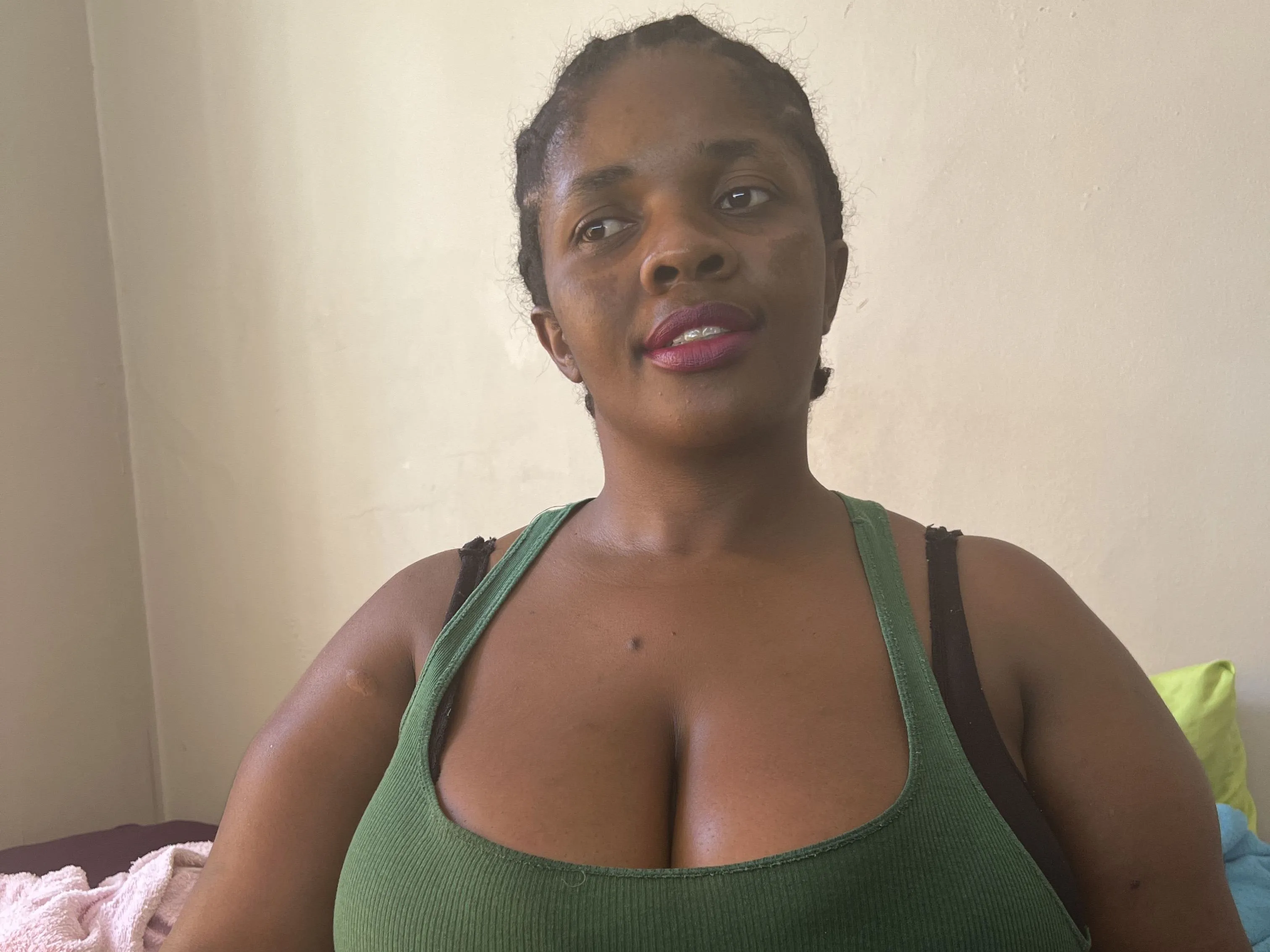 Live sex webcam photo for Hips2sexy #3171434