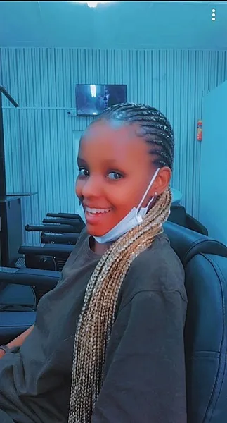 Live sex webcam photo for PETITEAMBERXXX #3171460