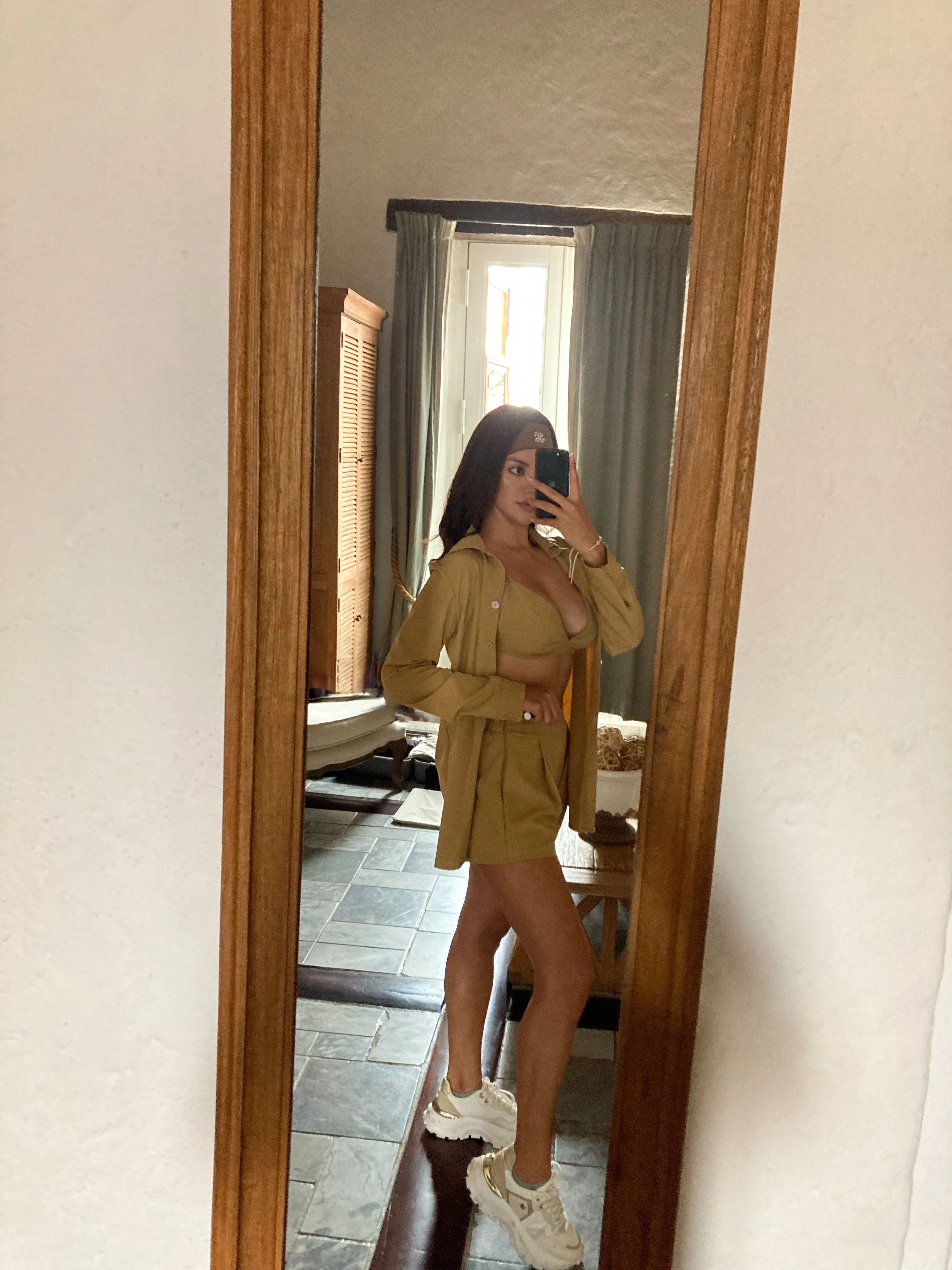 Live sex webcam photo for SofiiaBelo #7794397