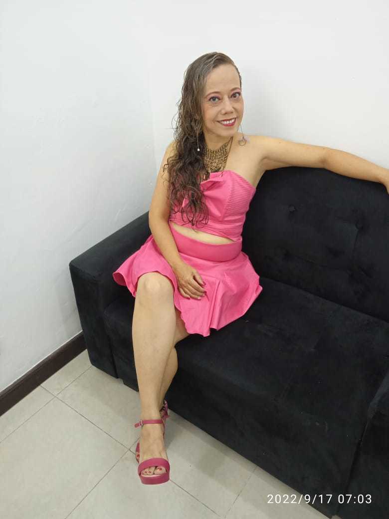 Live sex webcam photo for NICOLLEWAYY #7356977