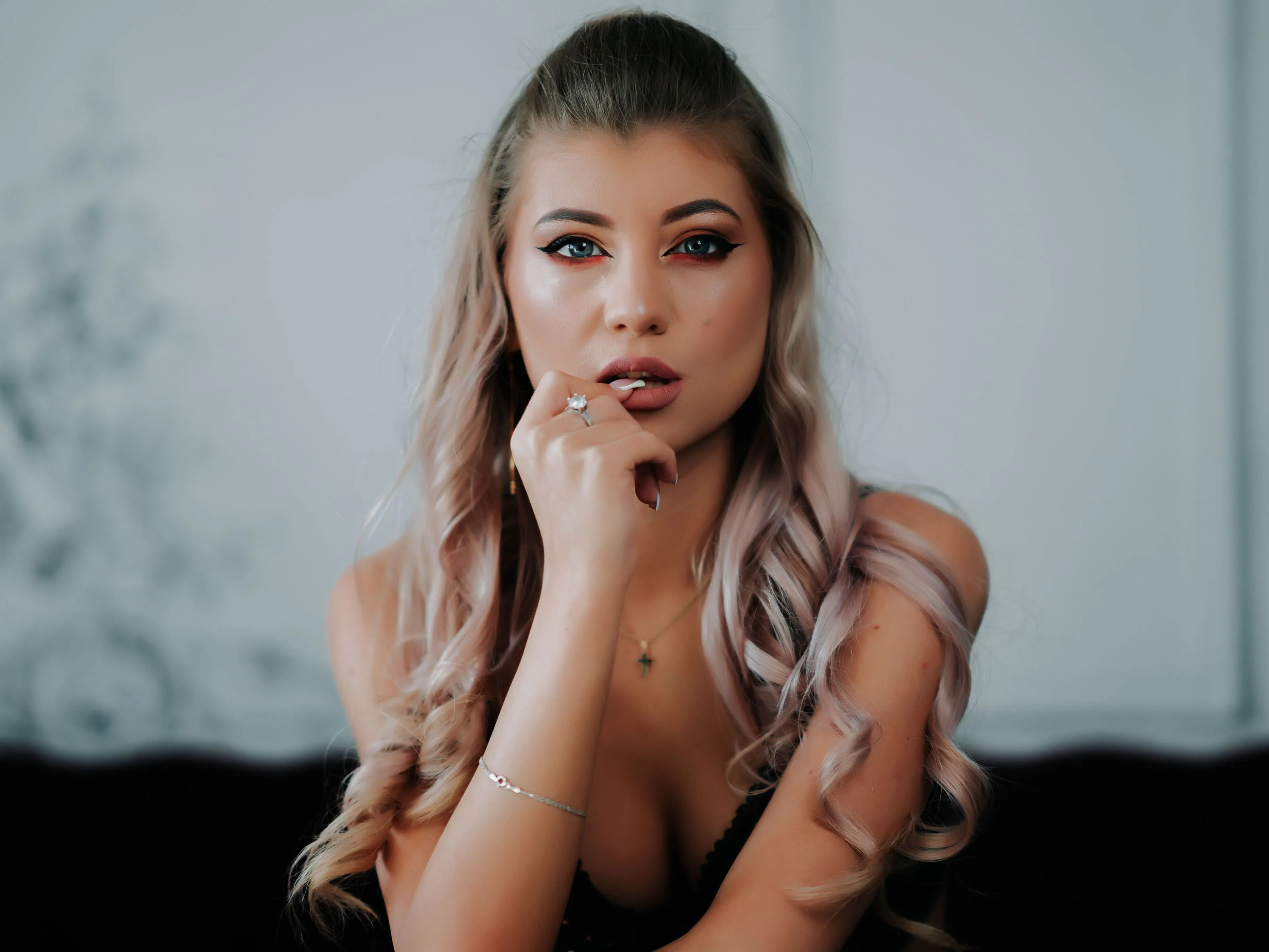 Live sex webcam photo for VivianCarson #3235756
