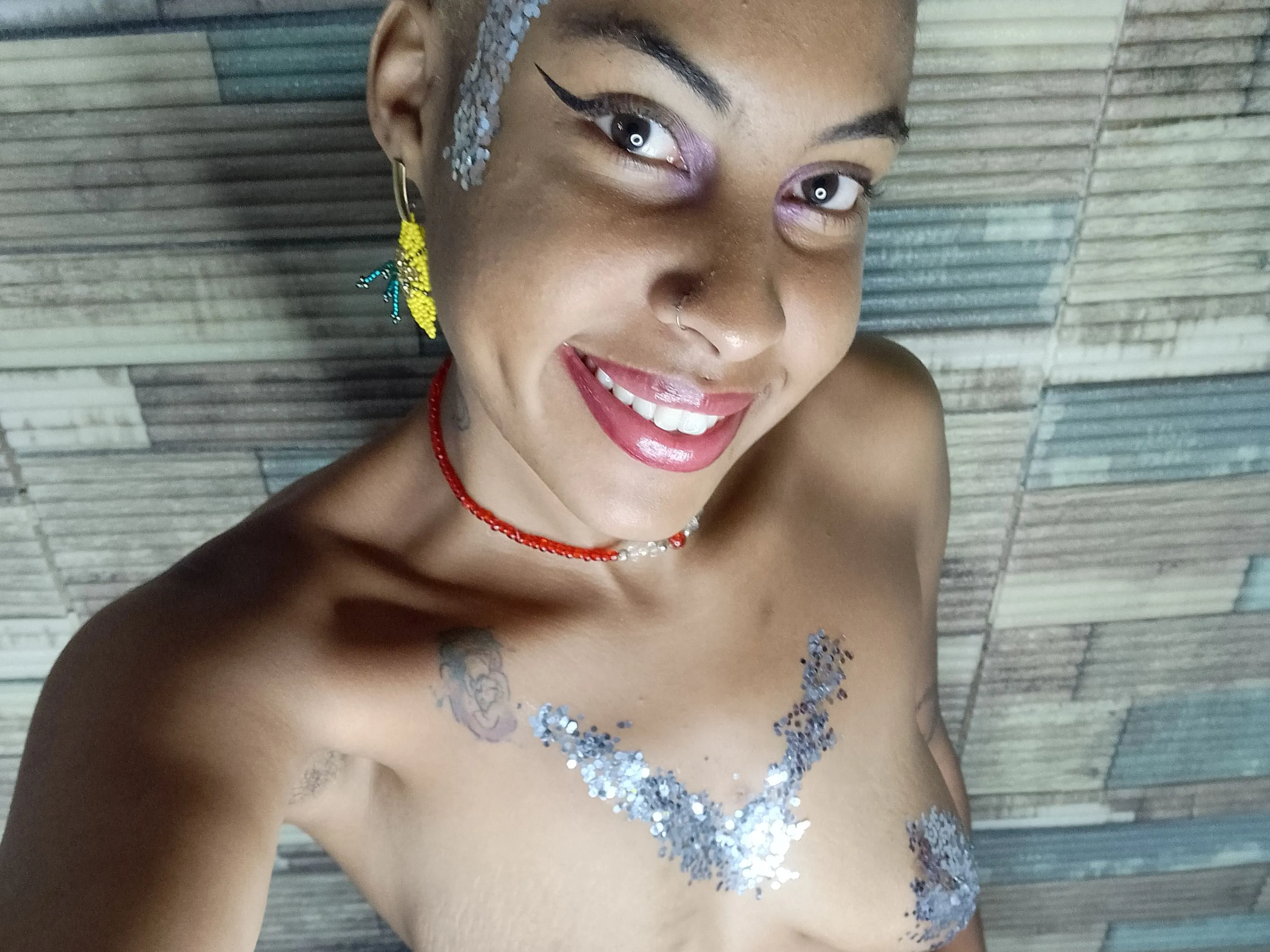 Live sex webcam photo for evafferrer #3503735