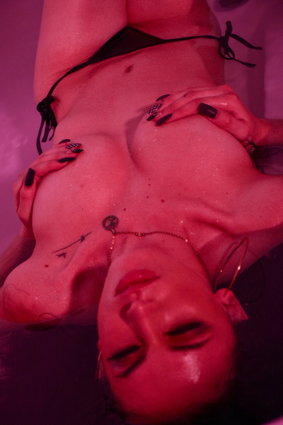 Live sex webcam photo for LailaBloom #3250405