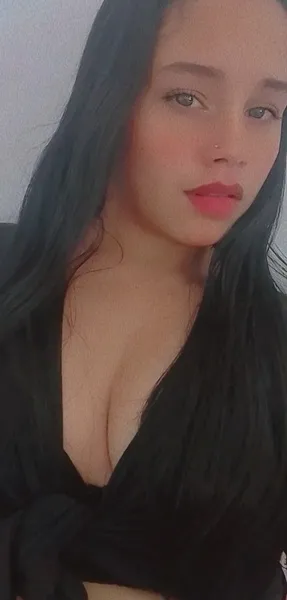 Live sex webcam photo for RoxanaGrimaldi #3179738