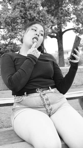 Live sex webcam photo for sheeyy #3225525